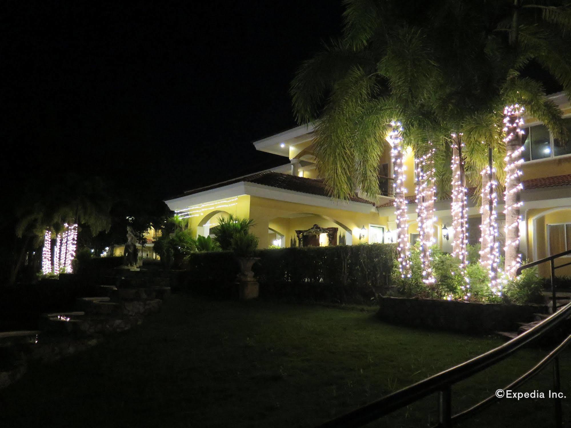 The Peacock Garden Hotel Panglao-stad Buitenkant foto